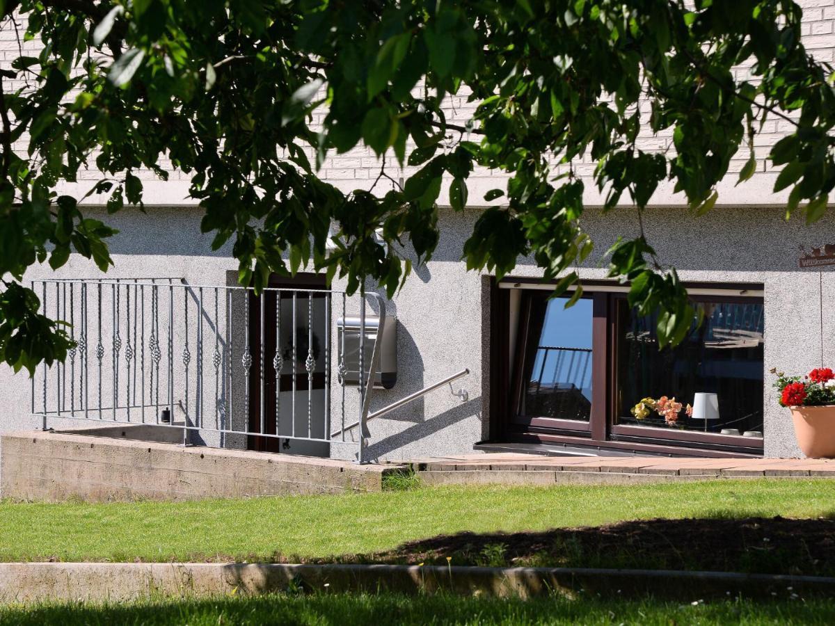 Sunny Flat In Bad Driburg With Garden Leilighet Eksteriør bilde